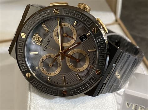 Versace Herrenuhr (2023) Preisvergleich 